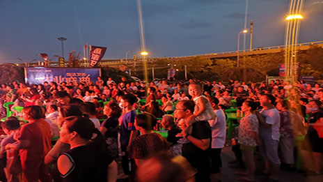 ����ga�ƽ��ƽ̨֮�ҽ�ҹ���껪���ˣ��������������������һ��ҹ����ĩ�𱬿���